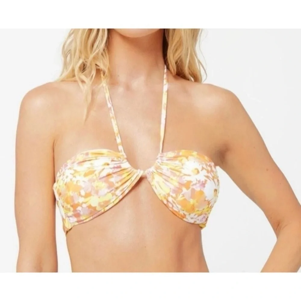 NEW L*SPACE Dawn Bikini Top in What in Carnation